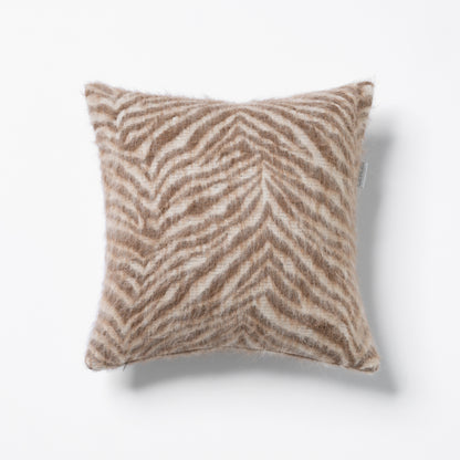 Dekokissen 40x40 cm, Zebra-Muster in beige, hochwertige Oberstoff, Marke CEI'CIS